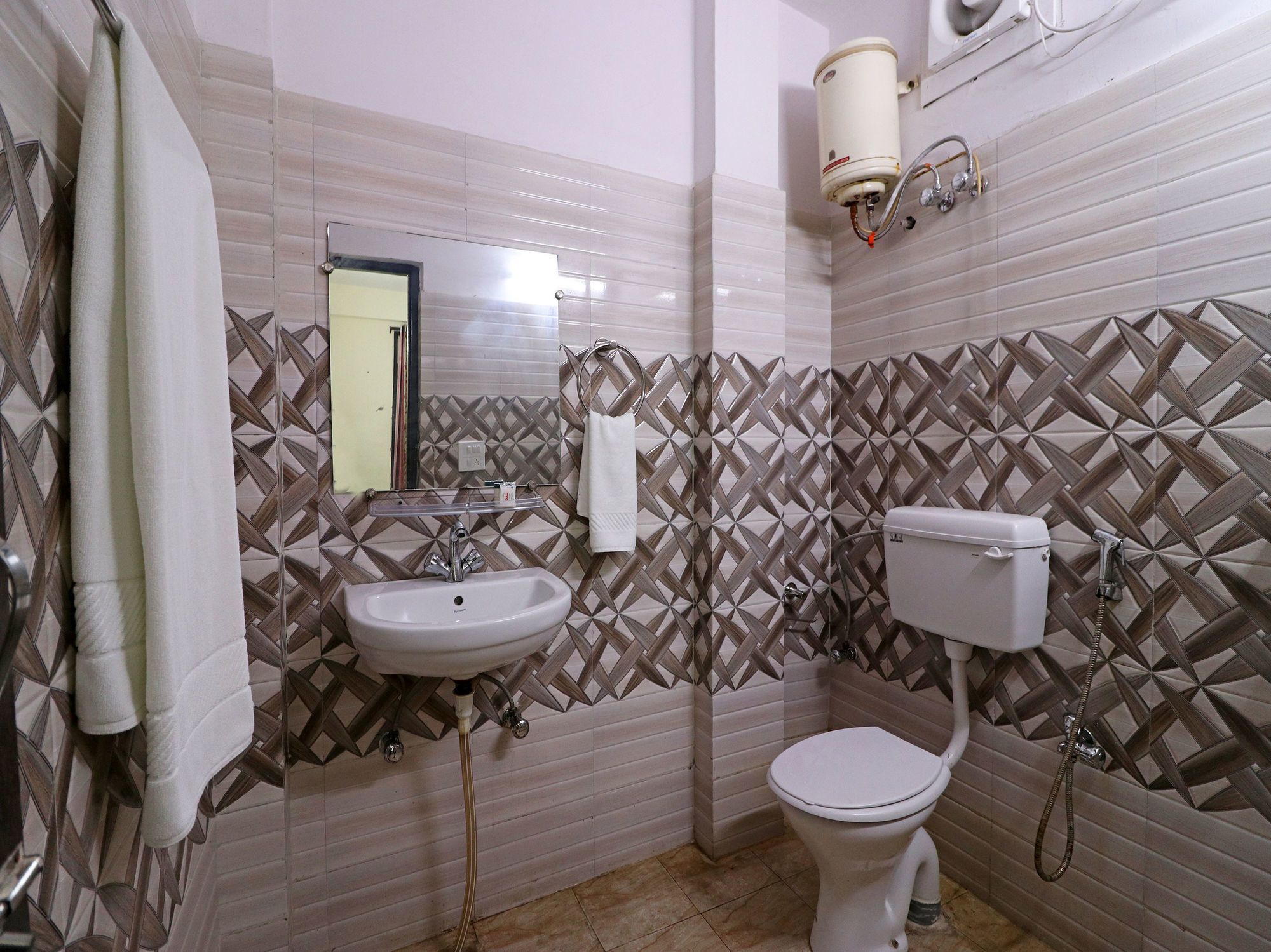 Oyo Triage Home Stay Нойда Екстер'єр фото